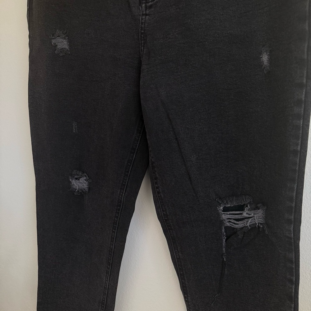 High Rise Distressed Mom Jean - Picture 7 of 11